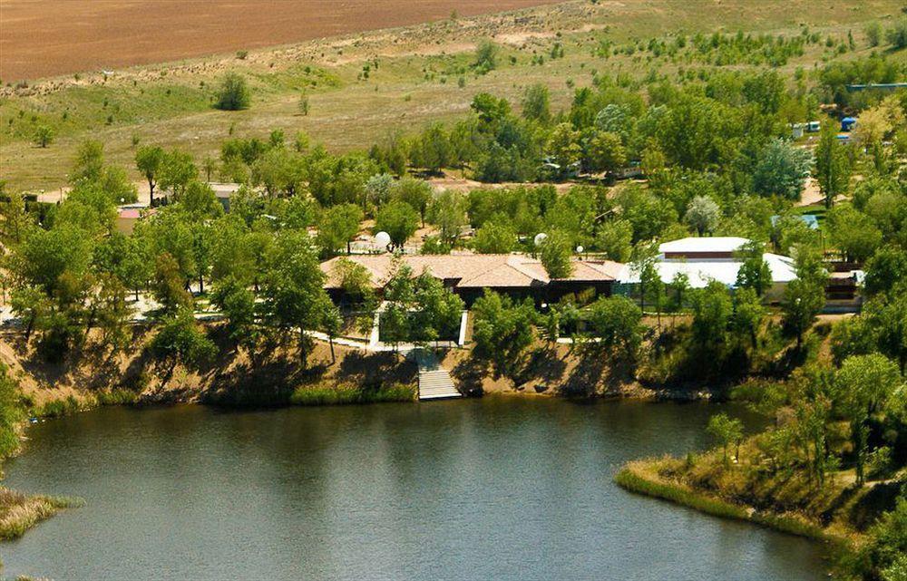Complejo La Cigueena Arganda Del Rey Bagian luar foto