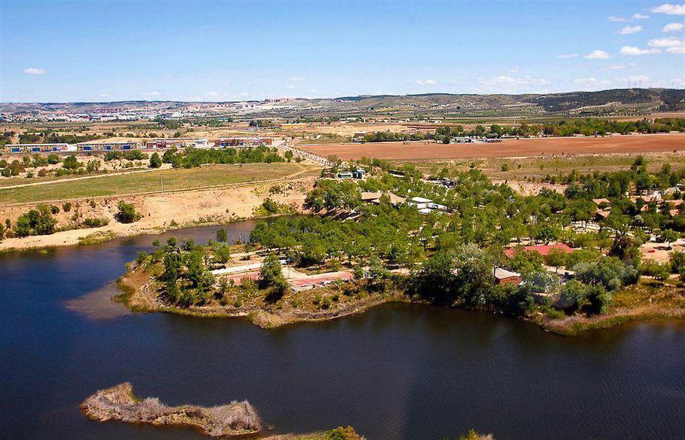 Complejo La Cigueena Arganda Del Rey Bagian luar foto